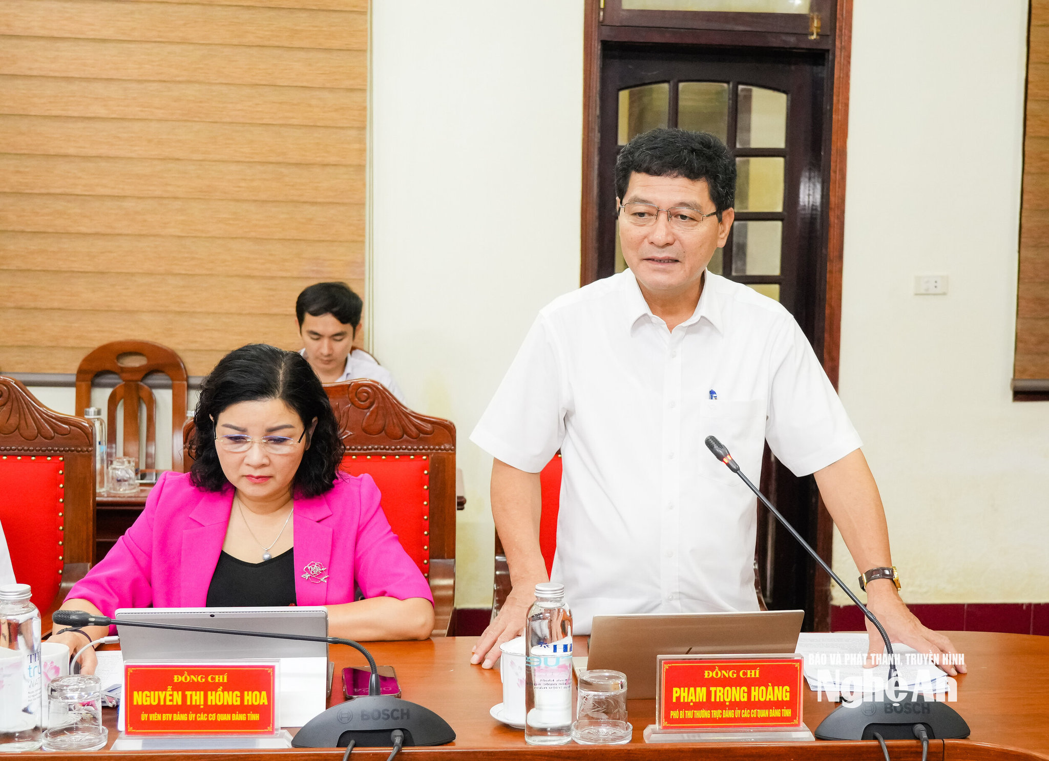  anh hoàng