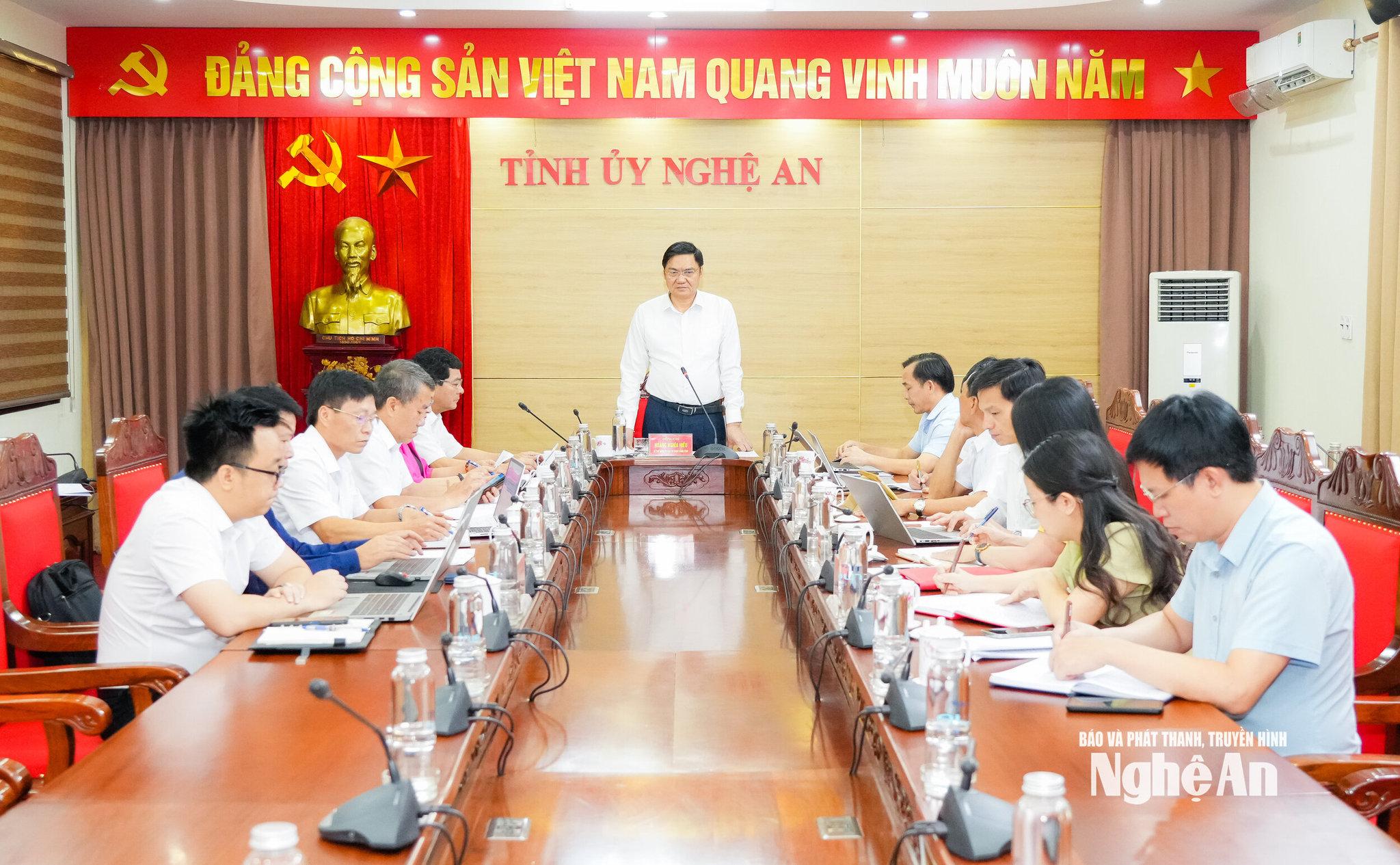 toan.jpg