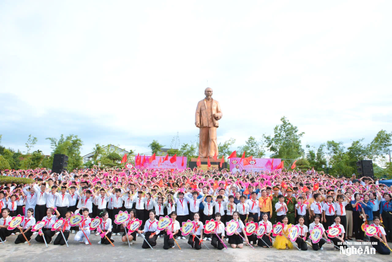 kim-lien-4069483ec7bd362d375238c8793a9128.jpg