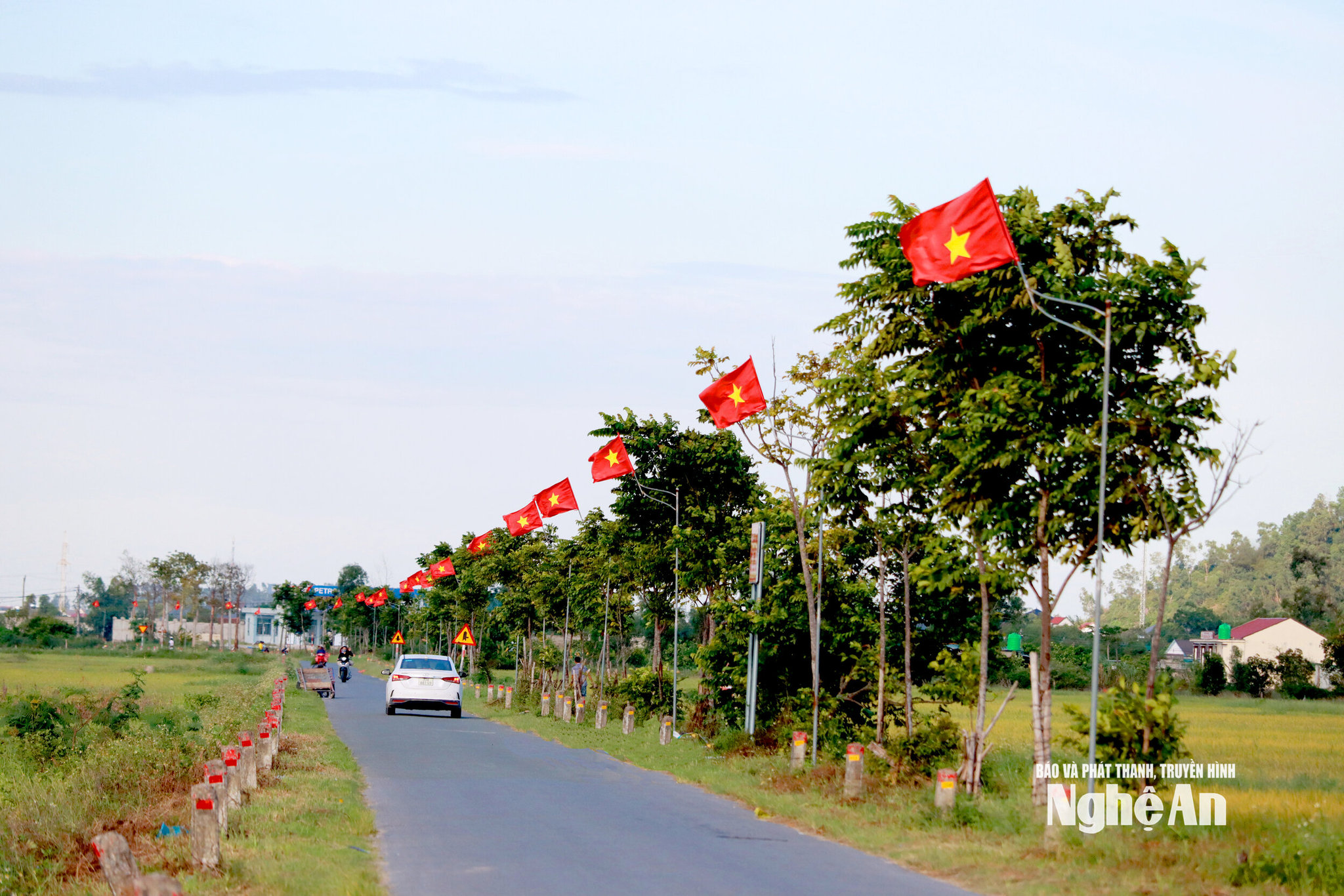 đường cờ xóm đạo Yên Trung Ảnh Diệp Thanh00013