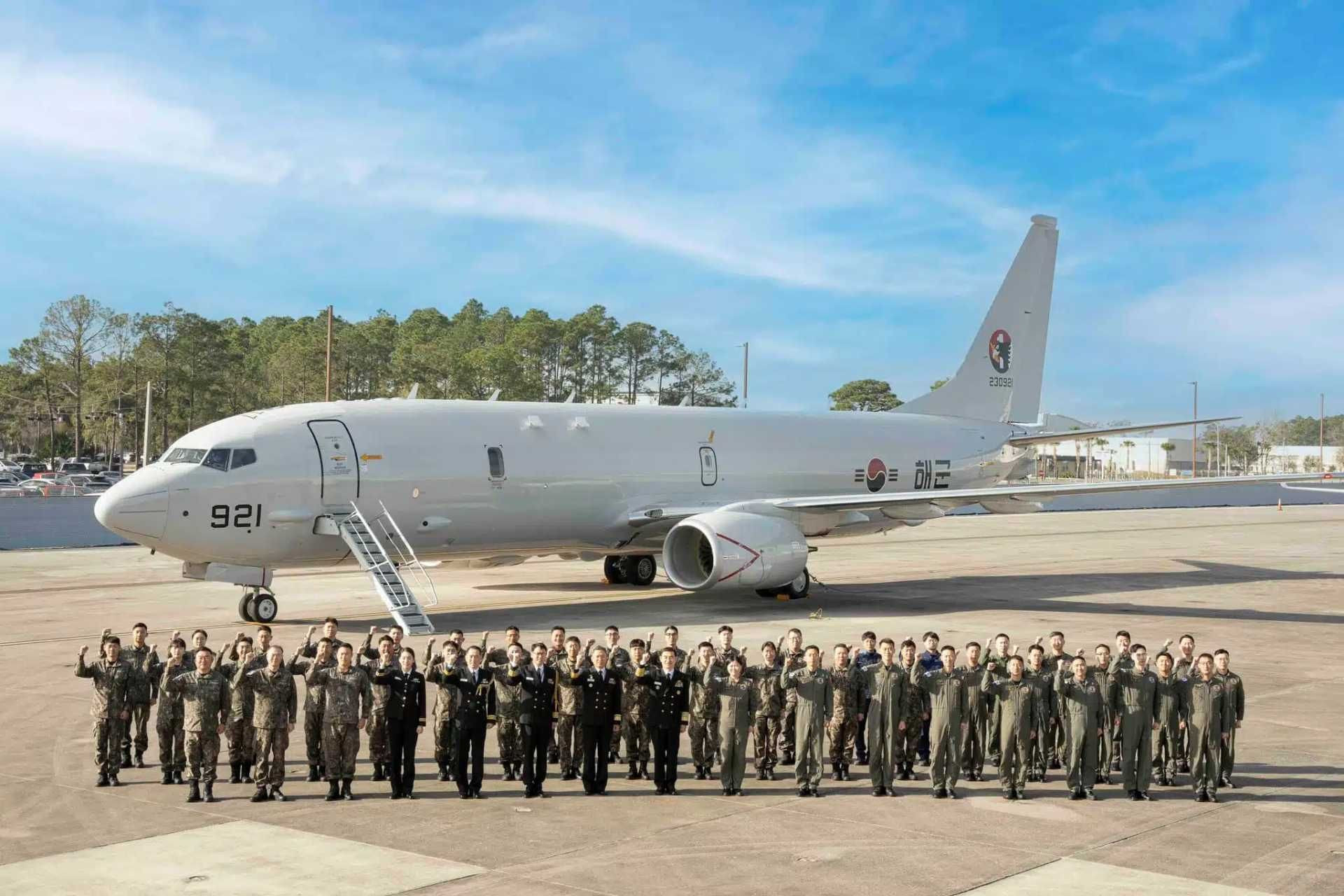 Máy bay tuần thám P-8A Poseidon