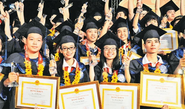 chính sách thu hút, trọng dụng nhân tài cần chuyển mạnh từ quản lý “điểm người” sang đo “kết quả tác động”
