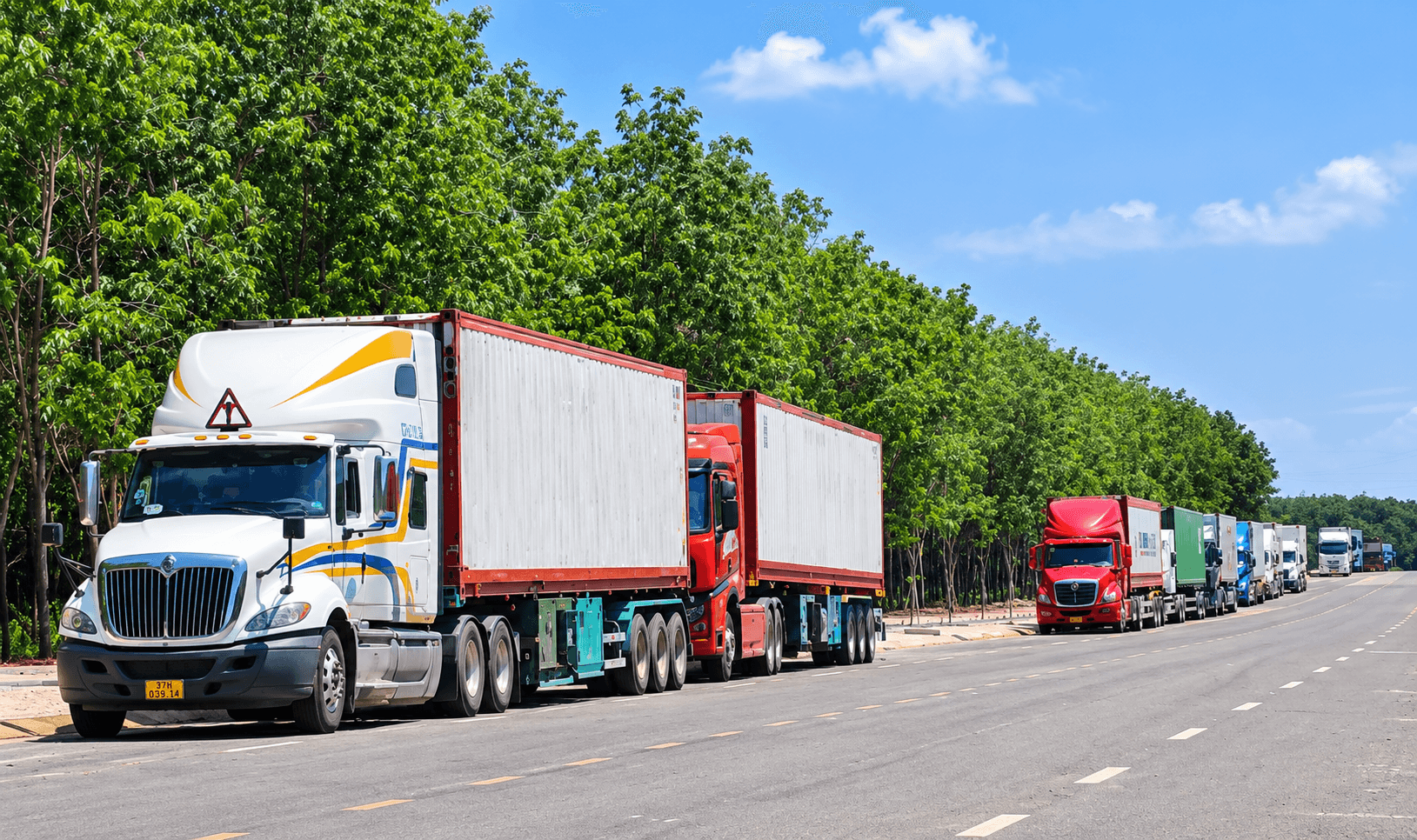 Xe container hiện là dòng xe khó tuyển dụng tài xế nhất hiện nay. Ảnh: P.V