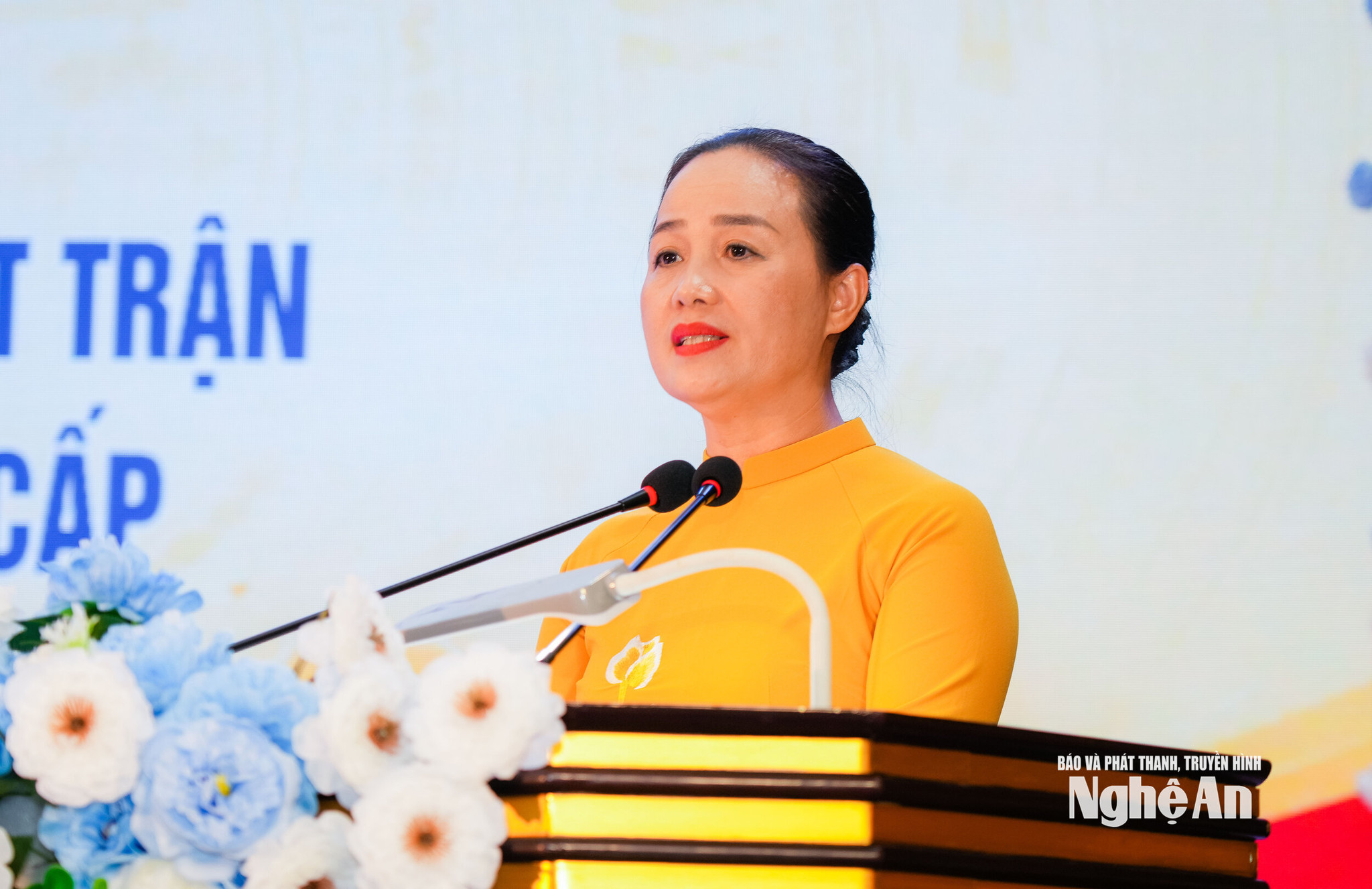 chị hương