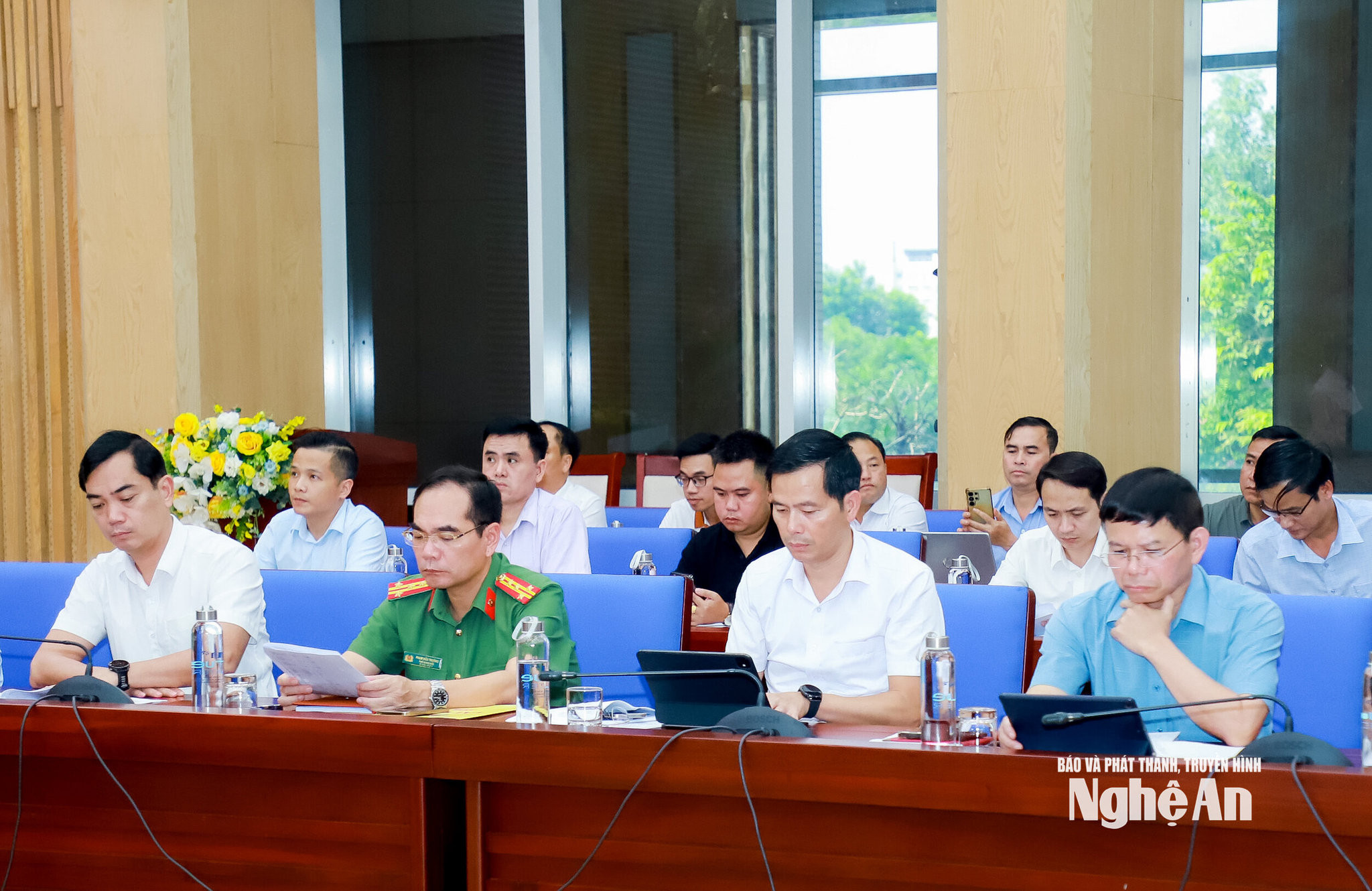 Lãnh đạo các sở, ngành