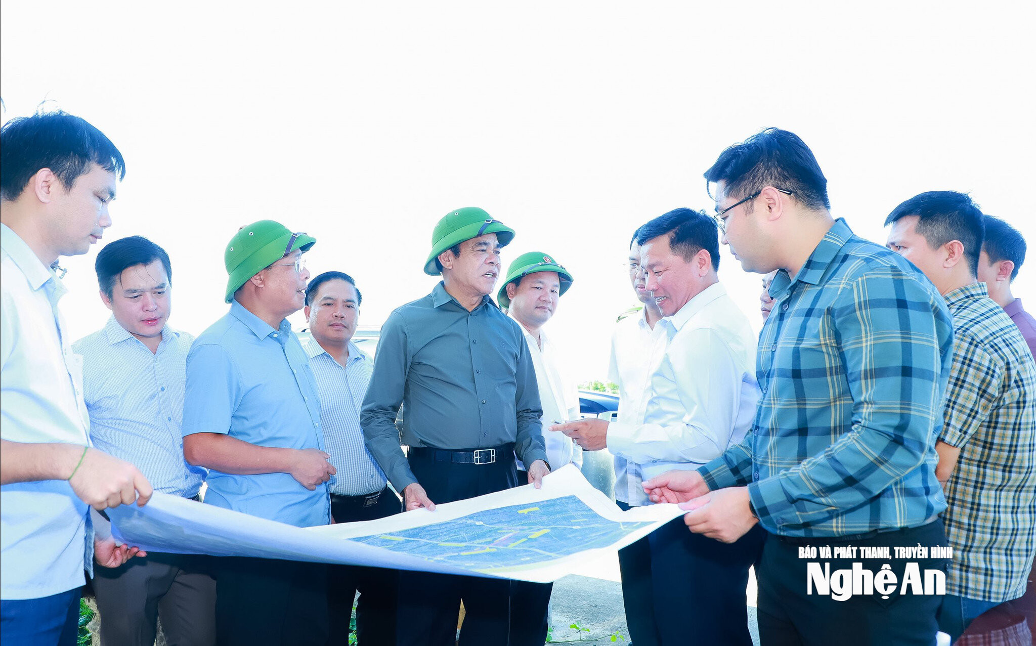Strengthen land management and construction order in the area where key ...