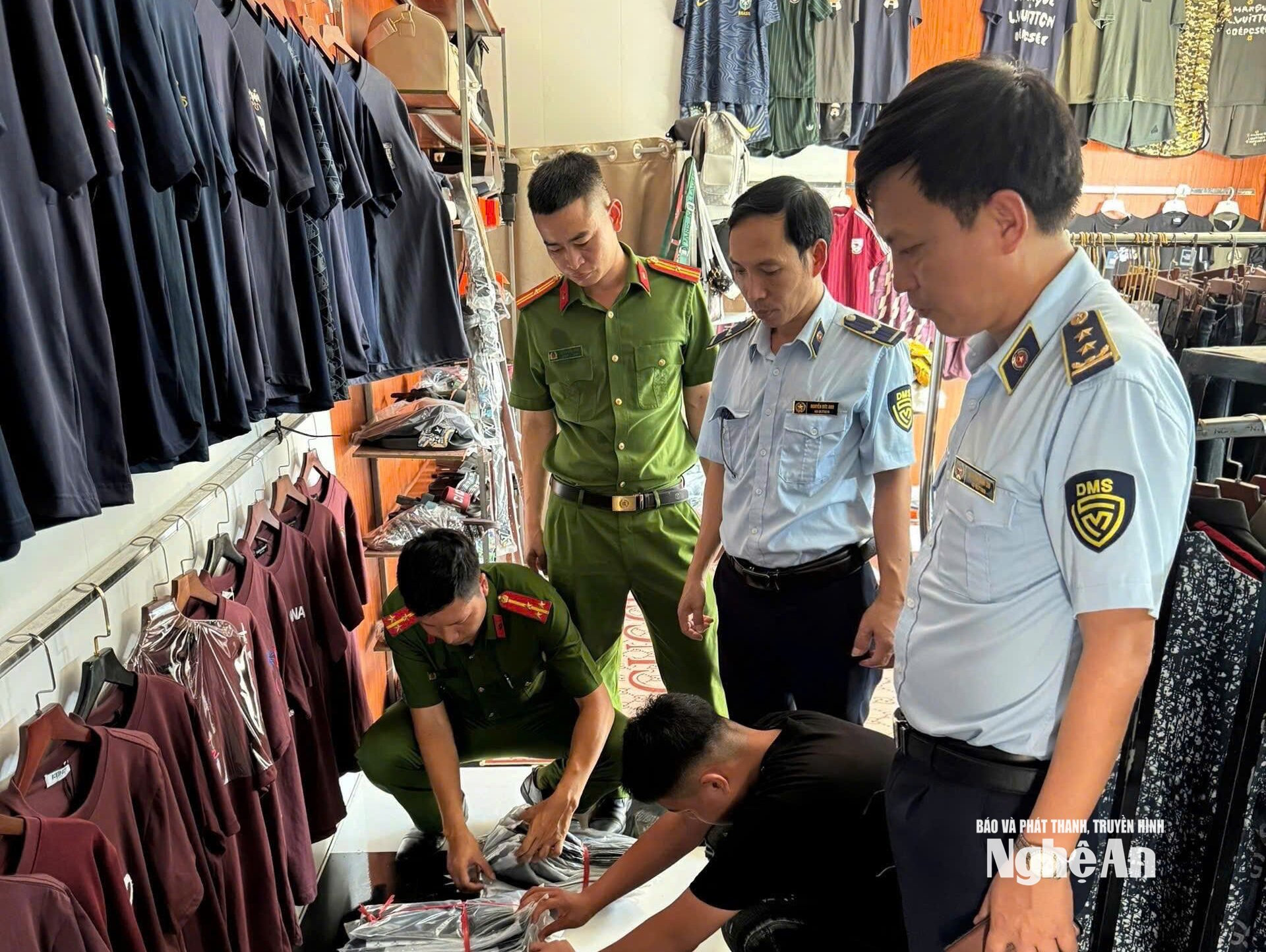 Hình ảnh kiểm tra tại hộ kinh doanh 