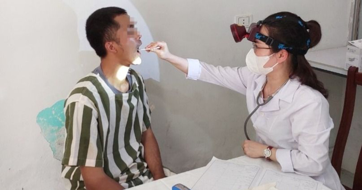 Doctors wearing police uniforms.