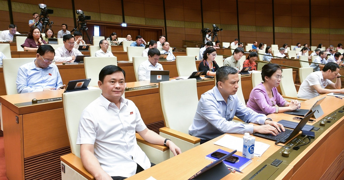 Quốc hội tiến hành phiên chất vấn, trả lời chất vấn tại Kỳ họp thứ 7