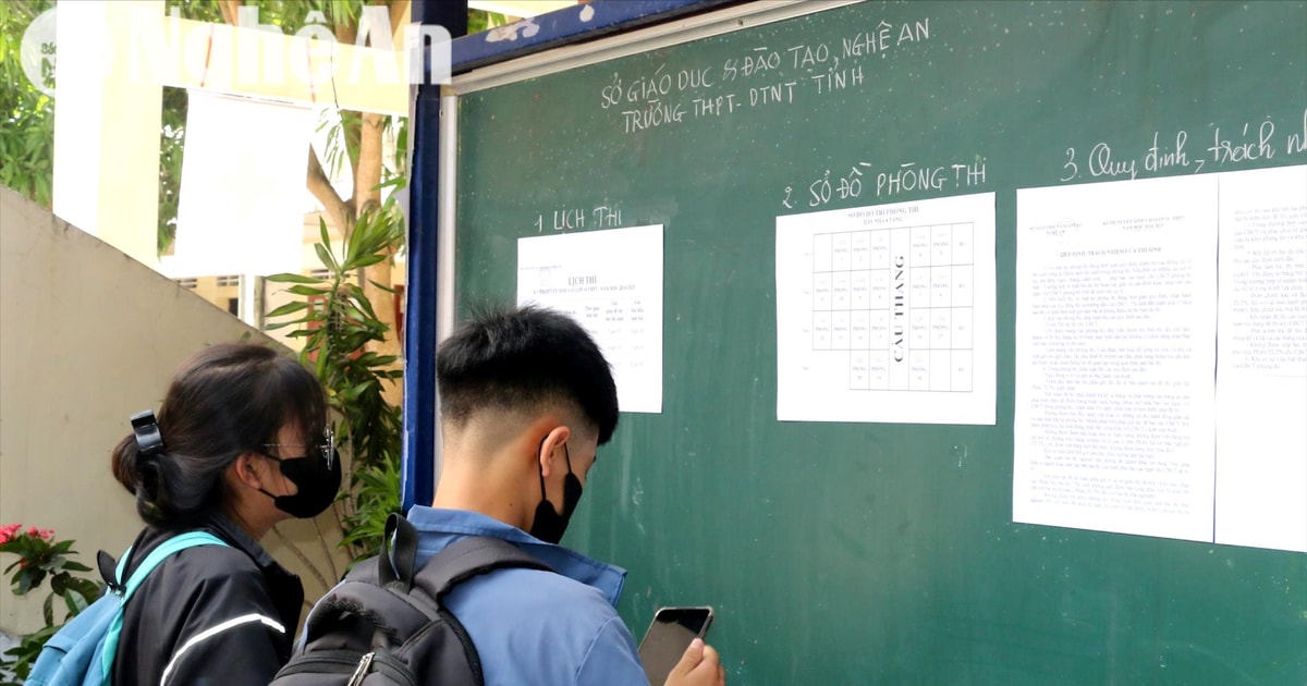 Hôm nay 5/6, hơn 44.000 thí sinh Nghệ An bước vào môn thi đầu tiên của Kỳ thi tuyển sinh lớp 10