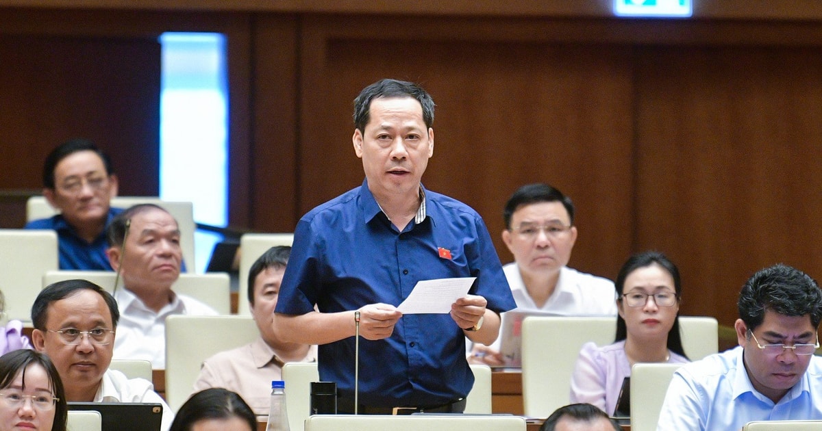 Đại biểu đoàn Nghệ An chất vấn Phó Thủ tướng Chính phủ về giải pháp đảm bảo cung ứng điện phục vụ sản xuất