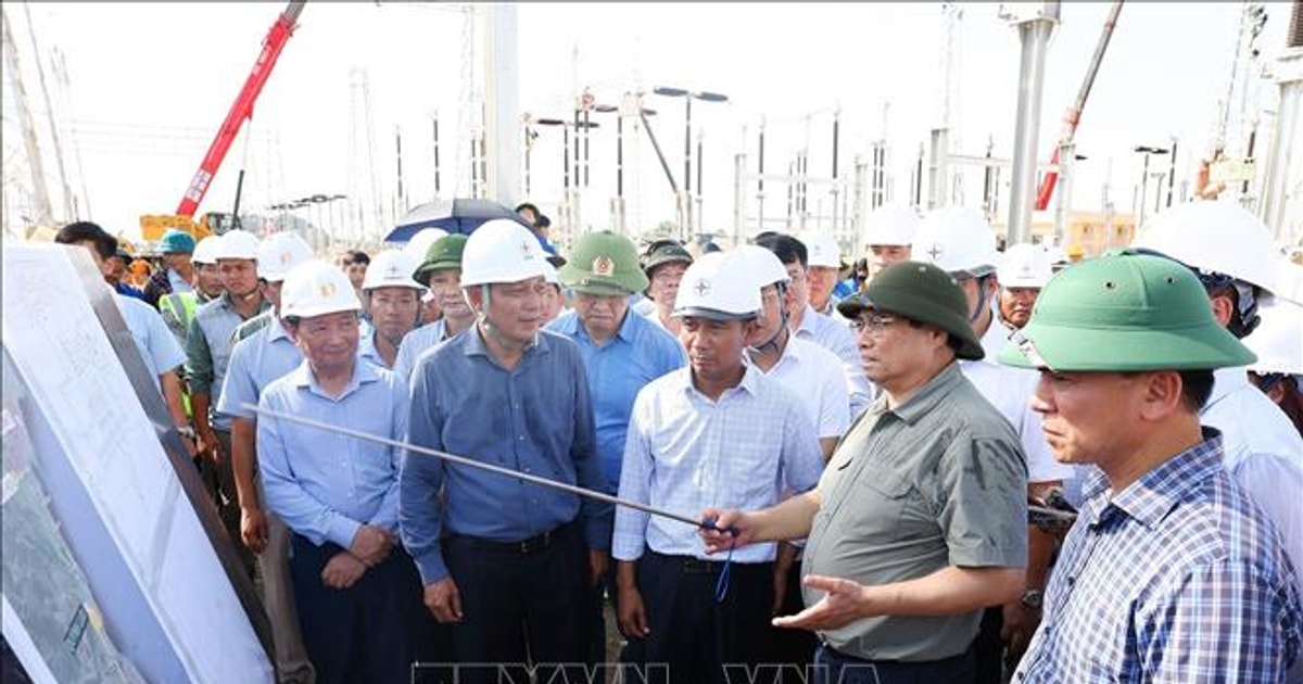 Thủ tướng kiểm tra Dự án đường dây 500 kV mạch 3 từ Quảng Trạch đến Phố Nối