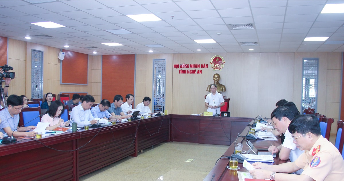 Thẩm tra dự thảo nghị quyết, báo cáo trình kỳ họp HĐND tỉnh Nghệ An