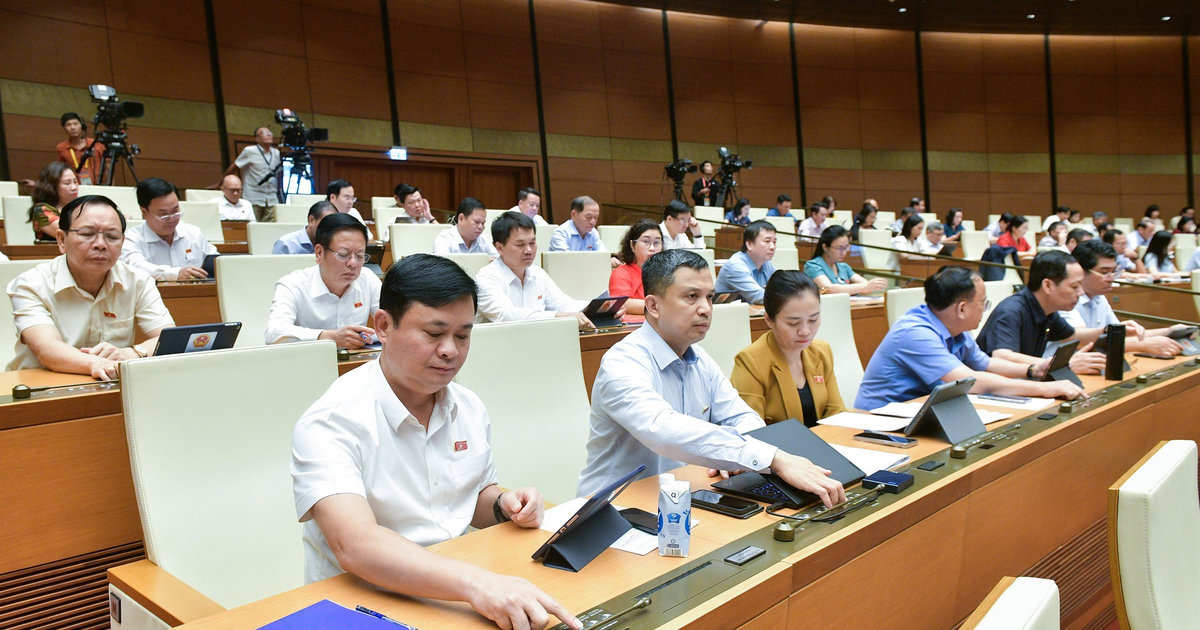 Quốc hội thông qua Luật sửa đổi, bổ sung một số điều của Luật Đấu giá tài sản và Luật Công nghiệp quốc phòng, an ninh và động viên công nghiệp