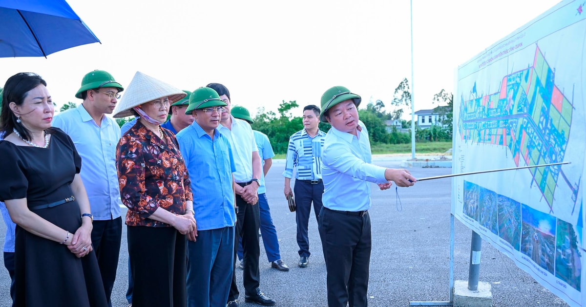 Đoàn công tác HĐND tỉnh Hà Nam tham quan một số dự án trọng điểm trên địa bàn thị xã Cửa Lò