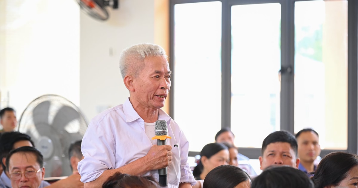 Cử tri huyện Anh Sơn: Sổ đỏ dân làm thì lâu, 'cò' làm thì nhanh