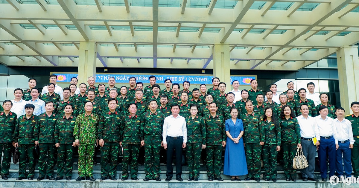 Đoàn công tác Học viện Quốc phòng Việt Nam làm việc với lãnh đạo tỉnh Nghệ An