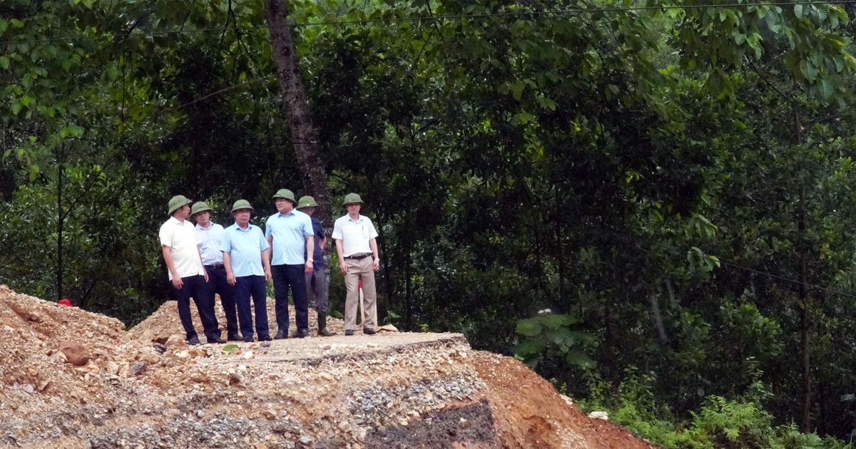 Phó Chủ tịch UBND tỉnh kiểm tra tình trạng sụt lún trên Quốc lộ 16 và tiến độ thi công các công trình thuỷ lợi