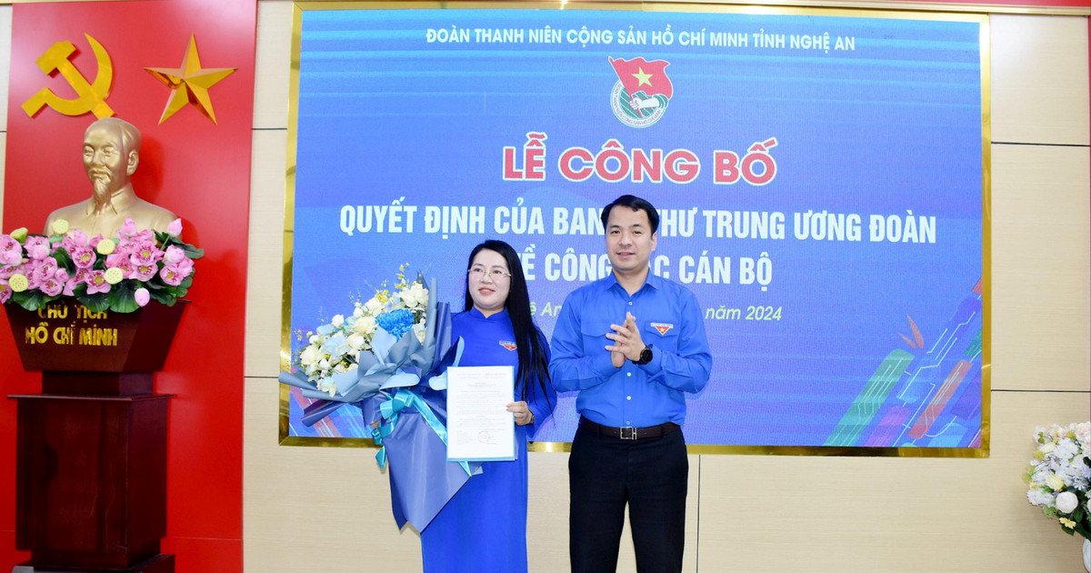 Công bố Quyết định đồng chí Nguyễn Thị Phương Thúy giữ chức Bí thư Tỉnh đoàn Nghệ An