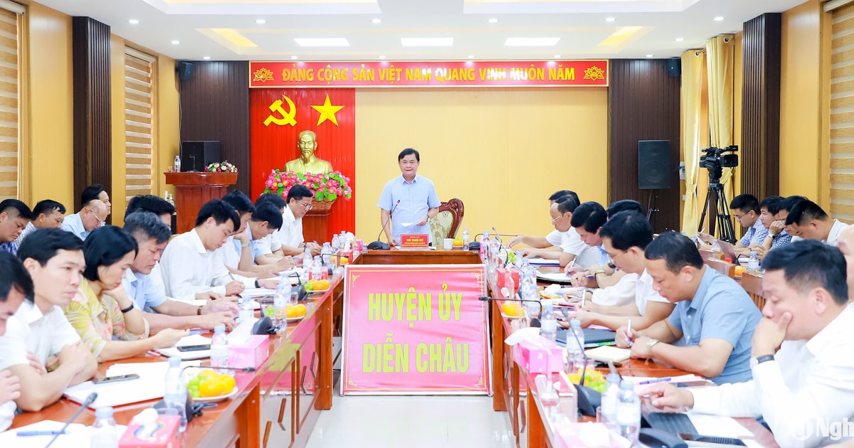 Bí thư Tỉnh ủy Nghệ An Thái Thanh Quý làm việc với Ban Thường vụ Huyện ủy Diễn Châu