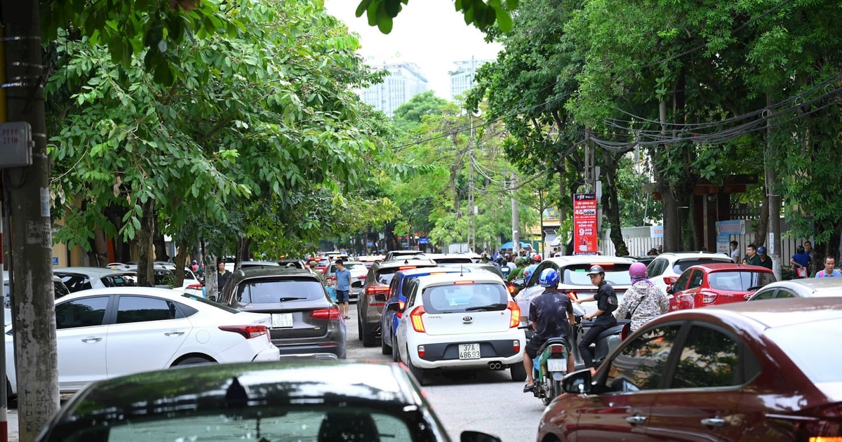 Thành phố Vinh chuẩn bị thí điểm giải pháp giảm ùn tắc trên đường Đinh Công Tráng