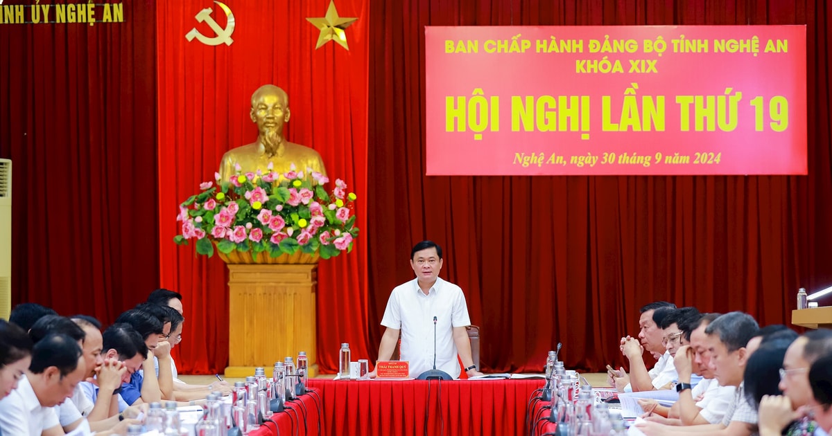 Xây dựng Báo cáo chính trị trình Đại hội XX Đảng bộ tỉnh Nghệ An đảm bảo chất lượng, tiến độ