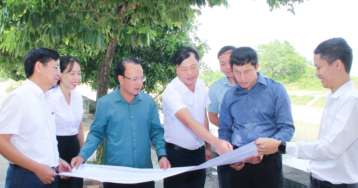 Thường trực Hội đồng nhân dân tỉnh giám sát đầu tư công tại huyện Hưng Nguyên