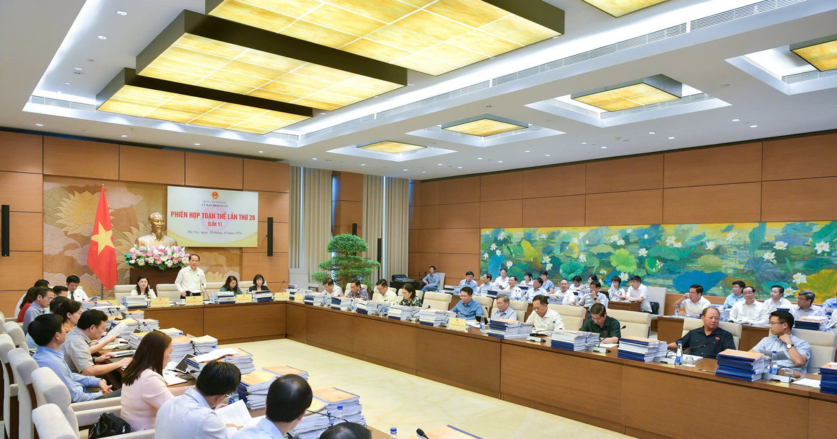 Ủy ban Pháp luật Quốc hội thẩm tra Đề án sắp xếp đơn vị hành chính cấp huyện, cấp xã của tỉnh Nghệ An