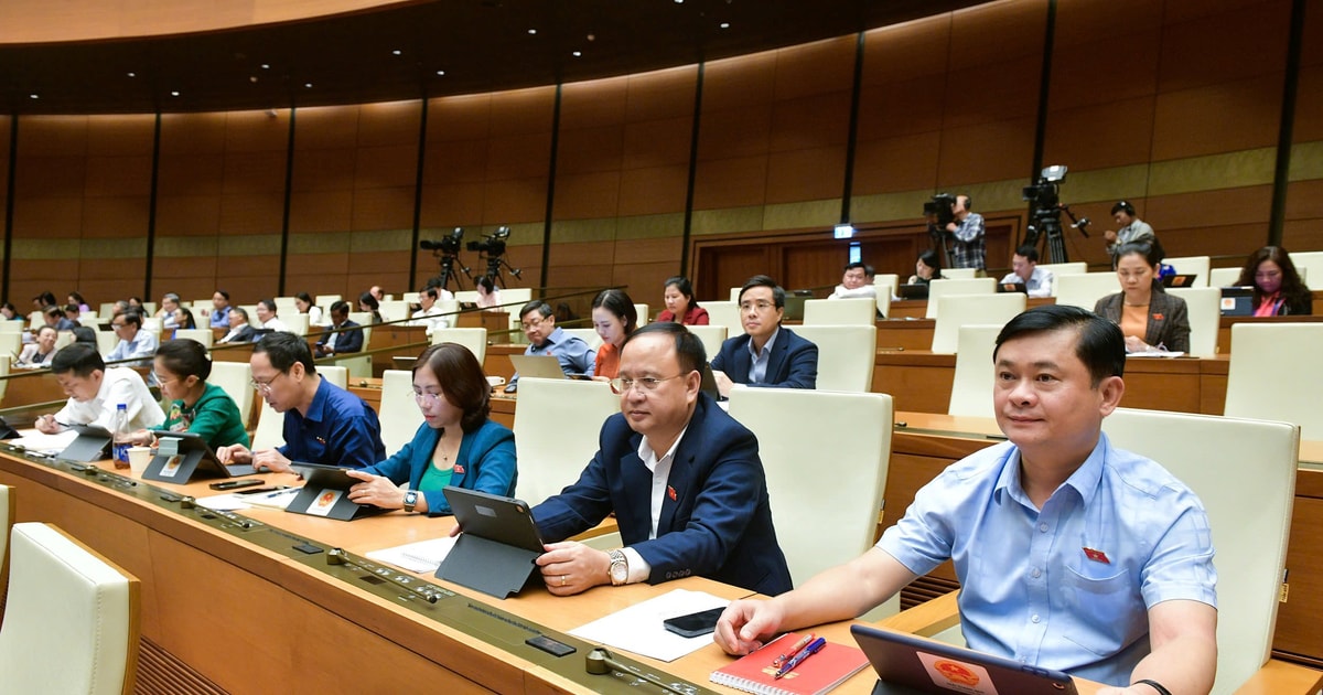 Đại biểu Quốc hội đoàn Nghệ An tranh luận về công tác quản lý nghề cá và hải sản