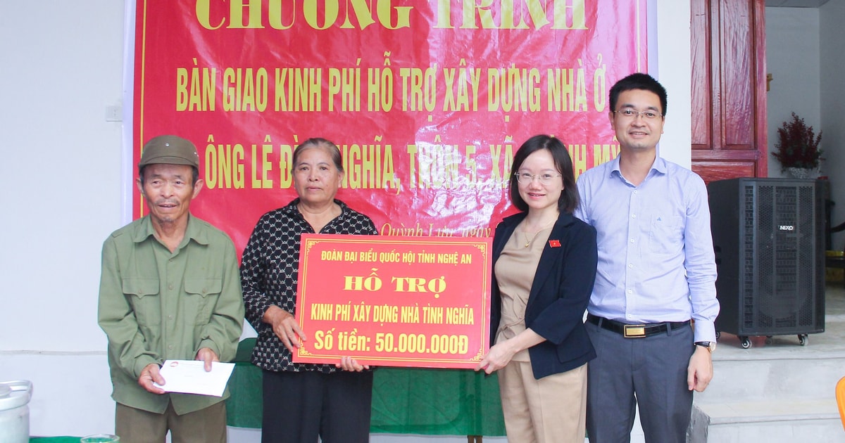 Đoàn đại biểu Quốc hội tỉnh Nghệ An hỗ trợ làm nhà ở cho hộ nghèo