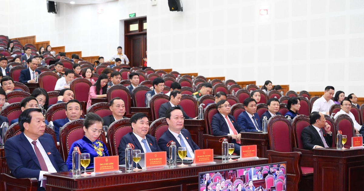 Kỳ họp thứ 25, HĐND tỉnh Nghệ An khóa XVIII thông qua 47 nghị quyết và tiến hành bế mạc