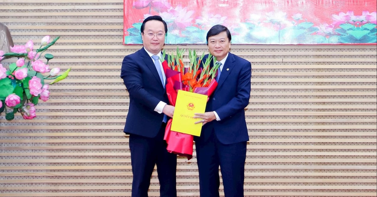 Công bố quyết định của Thủ tướng Chính phủ phê chuẩn Chủ tịch UBND tỉnh Nghệ An