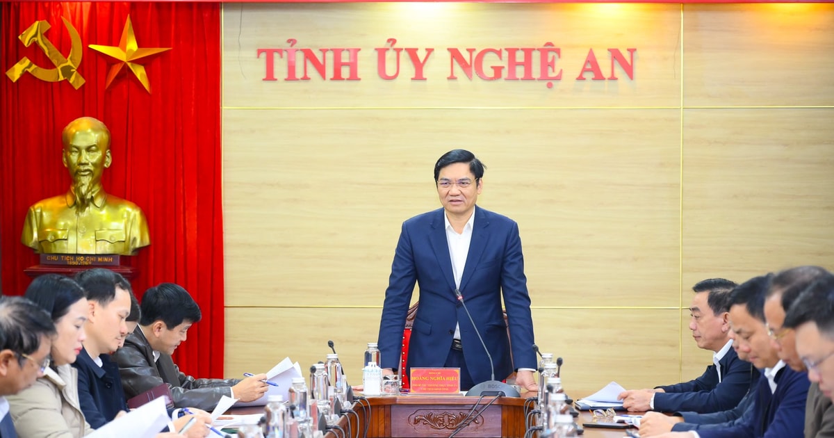 Thường trực Tỉnh ủy Nghệ An làm việc với Ủy ban MTTQ tỉnh và các tổ chức chính trị - xã hội cấp tỉnh