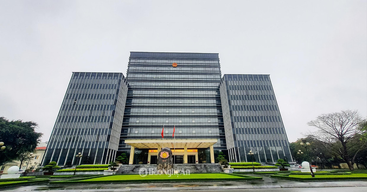 Phân công nhiệm vụ của Chủ tịch và 5 Phó Chủ tịch UBND tỉnh Nghệ An