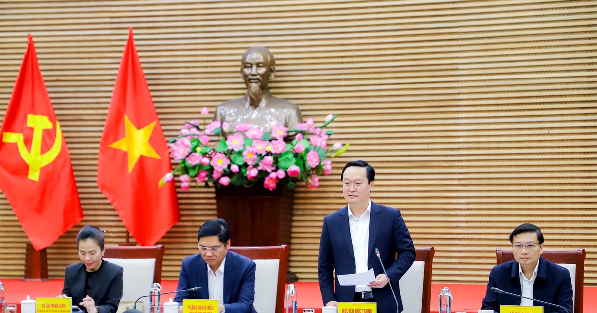 Thường trực Tỉnh ủy làm việc với Ban Chấp hành Đảng bộ UBND tỉnh