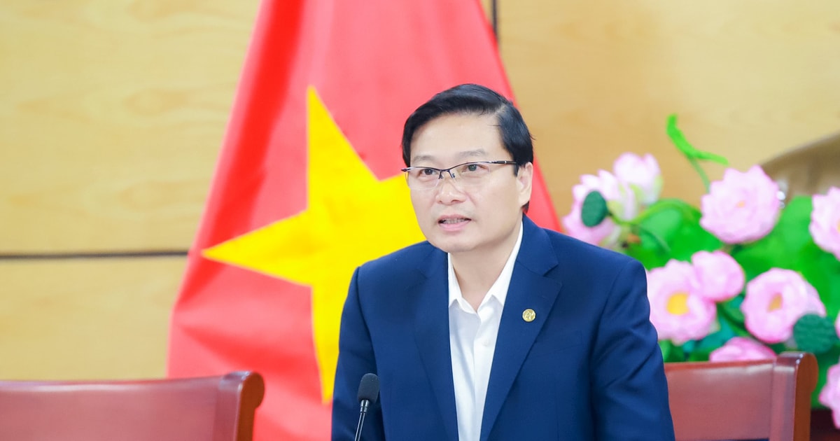 Chủ tịch UBND tỉnh Nghệ An yêu cầu cán bộ không sao nhãng công việc vì sáp nhập, sắp xếp, tinh gọn bộ máy