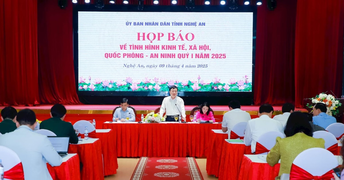 Nghệ An đang thẩm định chế độ nghỉ hưu trước tuổi cho 60 người với tổng kinh phí hơn 75 tỷ đồng