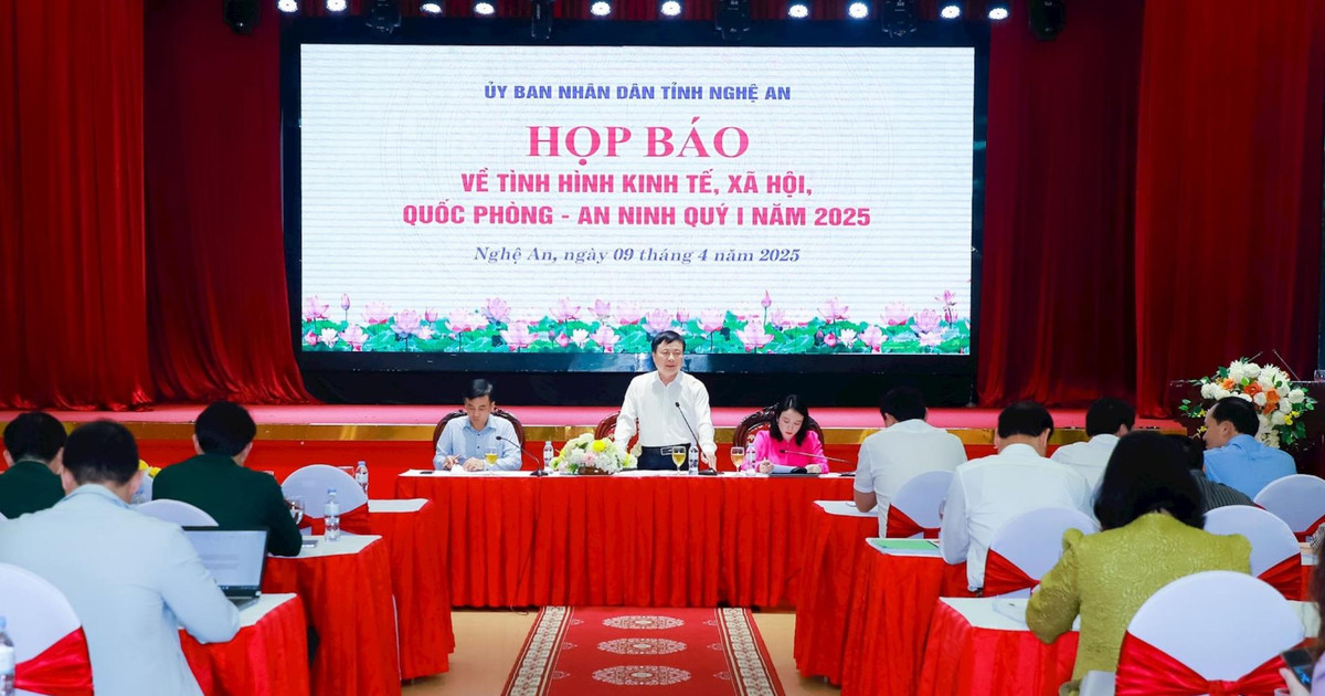 Nghệ An đang thẩm định chế độ nghỉ hưu trước tuổi cho 60 người với tổng kinh phí hơn 75 tỷ đồng