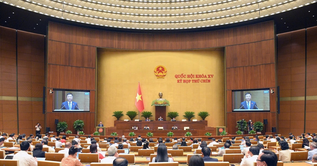 Quốc hội thông qua 2 nghị quyết, tạo cơ sở sửa đổi, bổ sung một số điều của Hiến pháp