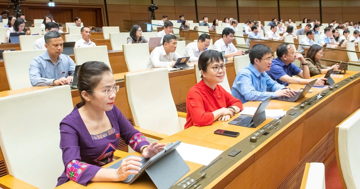 Trình Quốc hội giảm 2% thuế VAT đến hết 2026, tiếp tục miễn thuế đất nông nghiệp đến 2030