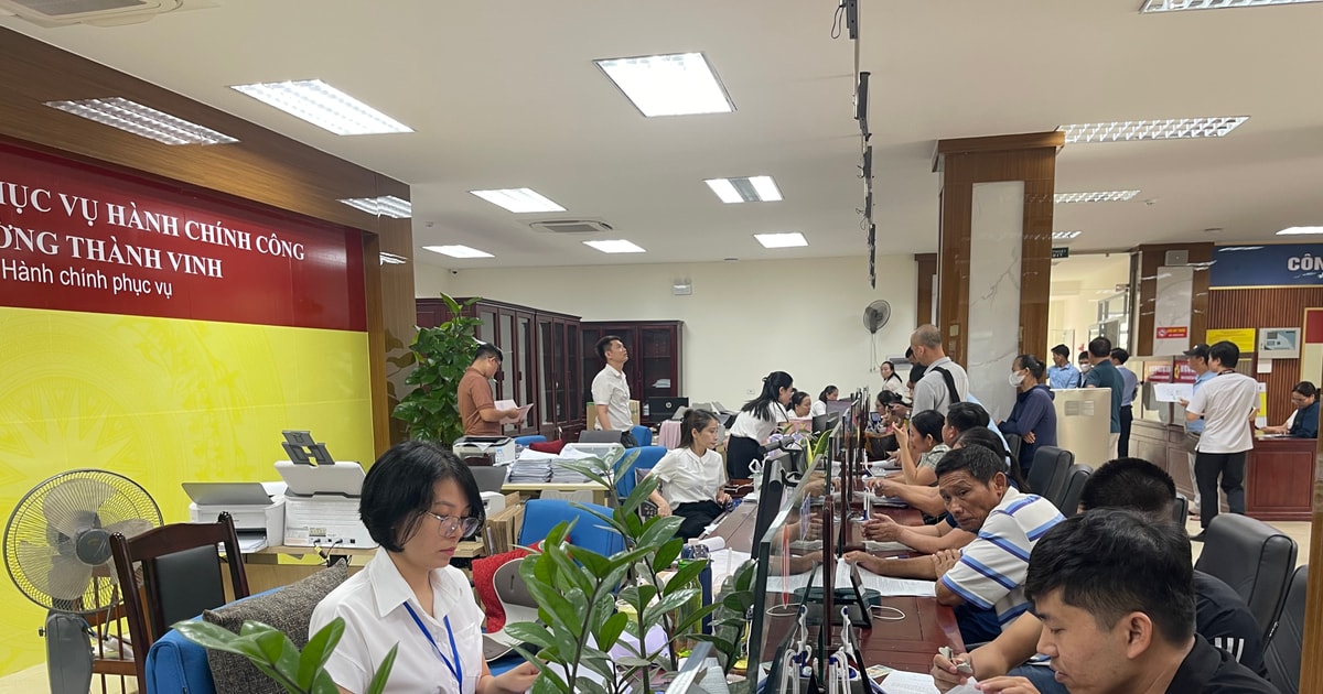 Chỉ đạo mới của Bộ Chính trị, Ban bí thư về phân cấp, phân quyền khi vận hành chính quyền địa phương 2 cấp