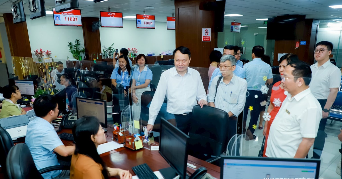 Bộ Khoa học và Công nghệ làm việc với Nghệ An về phân cấp, phân quyền và chuyển đổi số