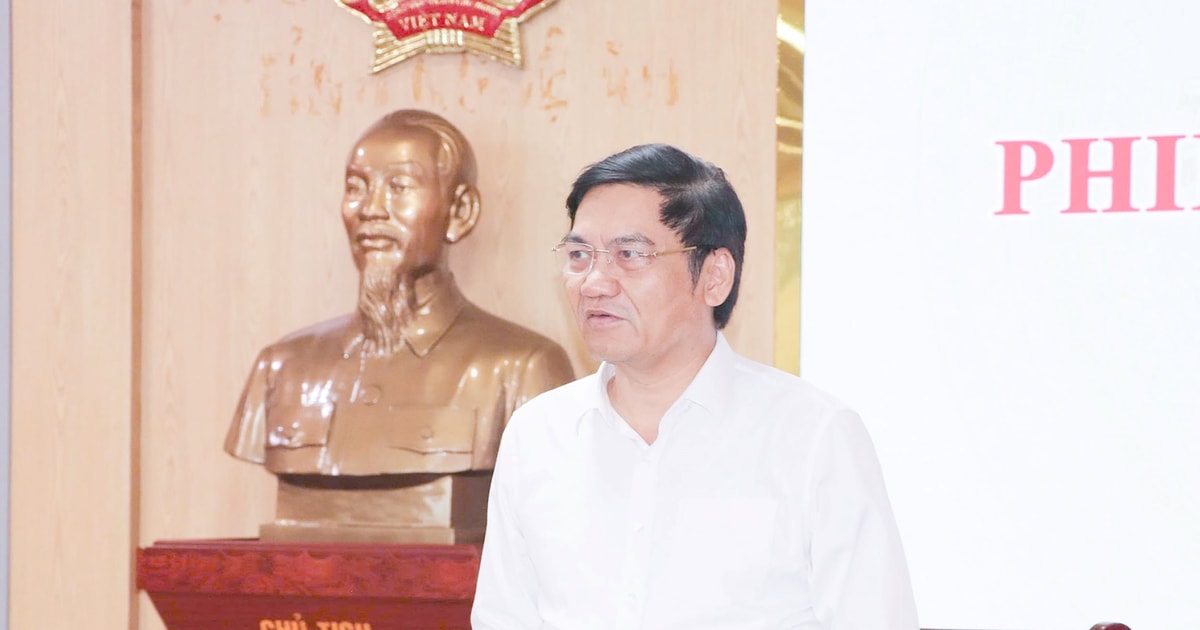 Chủ tịch HĐND tỉnh Nghệ An đề nghị rà soát, đảm bảo các khoản thu đầu năm học mới đúng quy định