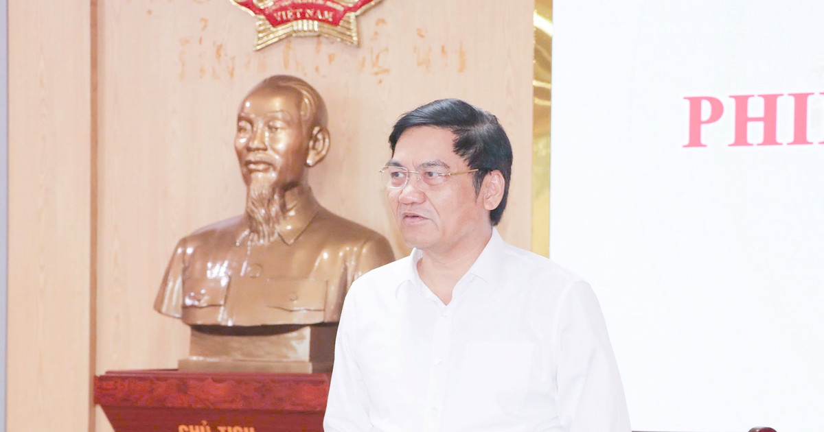 Chủ tịch HĐND tỉnh Nghệ An đề nghị rà soát, đảm bảo các khoản thu đầu năm học mới đúng quy định