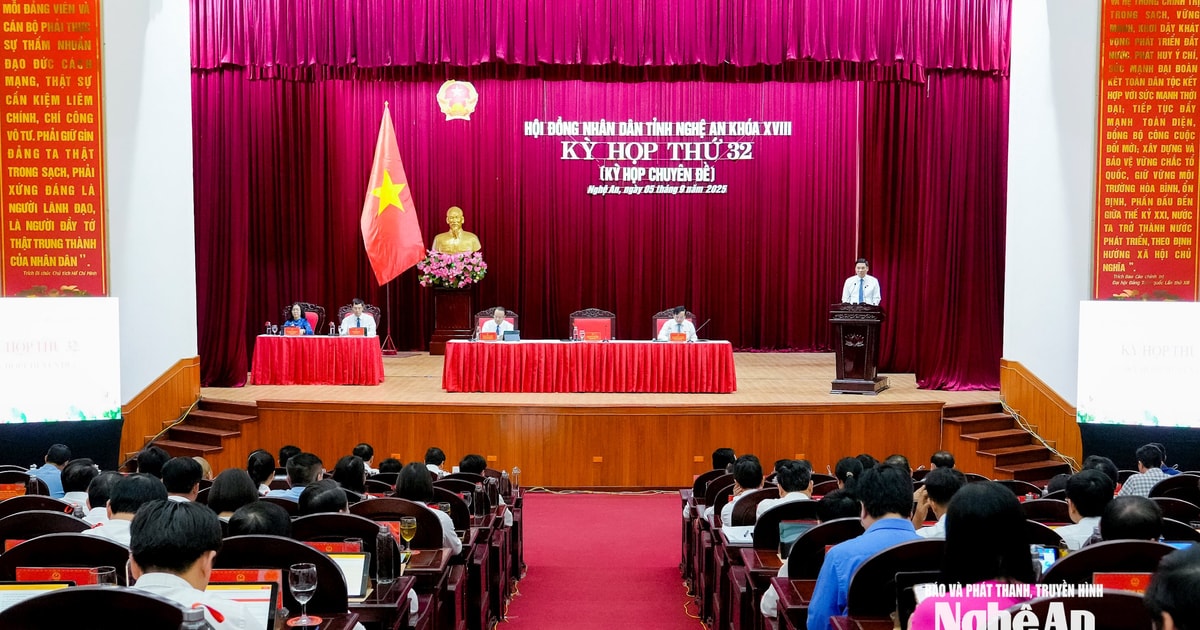 Kỳ họp thứ 32, HĐND tỉnh Nghệ An khóa XVIII thông qua 8 nghị quyết quan trọng