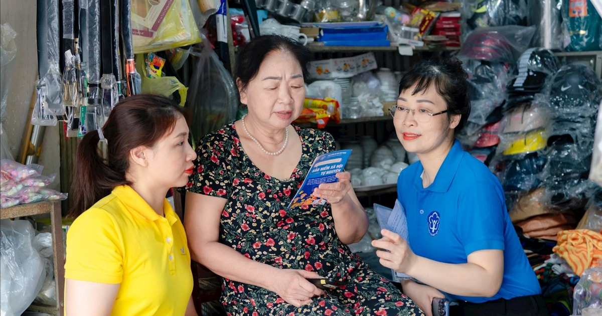 Infographic: Trình tự, thủ tục hưởng trợ cấp ốm đau khi tham gia Bảo hiểm xã hội