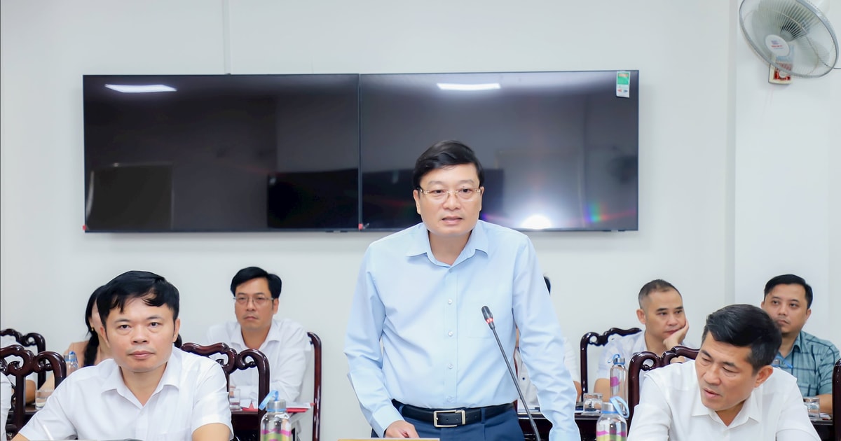 Chủ tịch UBND tỉnh Nghệ An tiếp công dân phiên định kỳ tháng 9/2025