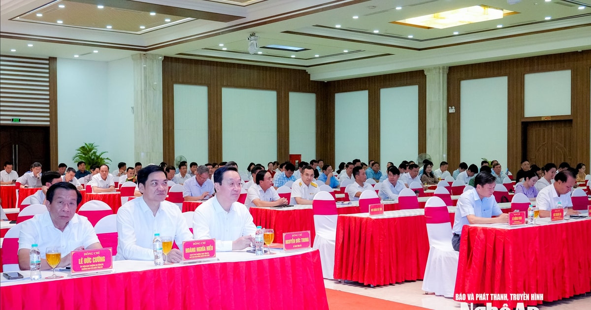 Nghệ An: Gần 24.500 đại biểu dự Hội nghị toàn quốc quán triệt, triển khai 4 Nghị quyết của Bộ Chính trị