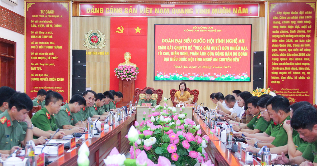 Đoàn đại biểu Quốc hội tỉnh Nghệ An giám sát công tác giải quyết đơn thư tại Công an tỉnh