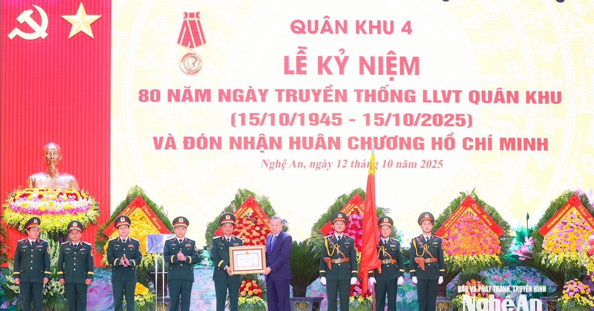 Tổng Bí thư Tô Lâm dự lễ kỷ niệm 80 năm Ngày truyền thống Lực lượng vũ trang Quân khu 4 và đón nhận Huân chương Hồ Chí Minh lần thứ Ba